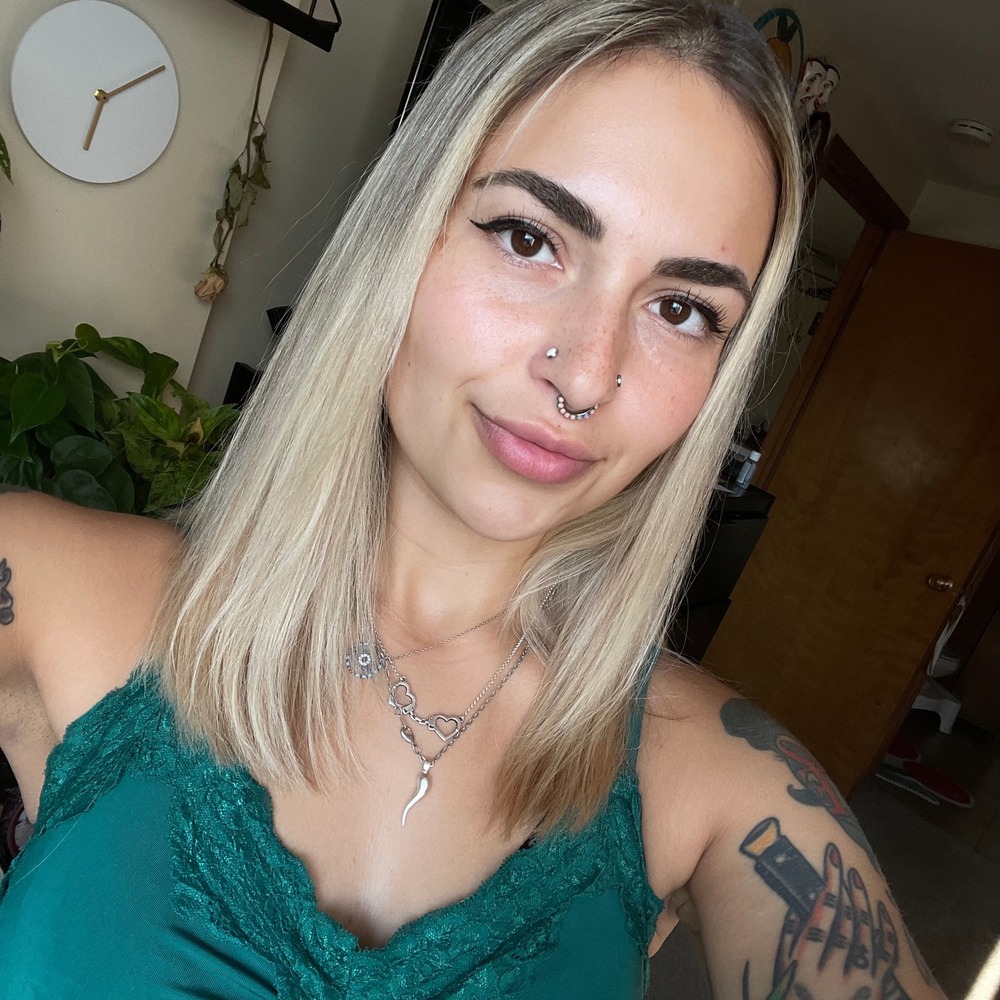 Meet your Posher, Amy